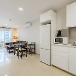 アパート Sol Paraiso 2 Bedrooms アデヘ